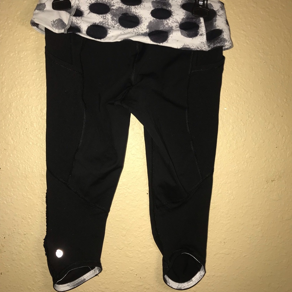 Lululemon crops